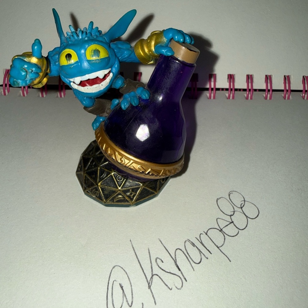 Skylander Swapforce Super Gulp Pop Fizz LP Figure